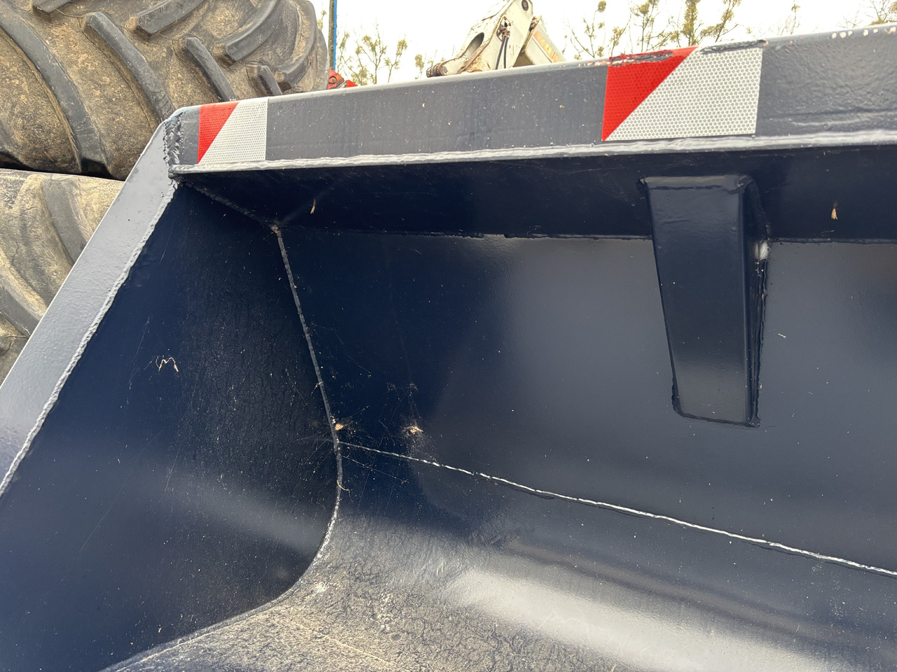 21453 Łyżka Objętościowa 2,3m 1,01 m3 z mocowaniem do ładowarki Claas Scorpion. - Ladeschaufel: das Bild 4 21453 Łyżka Objętościowa 2,3m 1,01 m3 z mocowaniem do ładowarki Claas Scorpion. - Ladeschaufel: das Bild 4