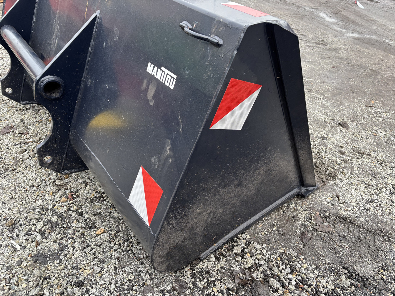 21453 Łyżka Objętościowa 2,3m 1,01 m3 z mocowaniem do ładowarki Claas Scorpion. - Ladeschaufel: das Bild 5 21453 Łyżka Objętościowa 2,3m 1,01 m3 z mocowaniem do ładowarki Claas Scorpion. - Ladeschaufel: das Bild 5