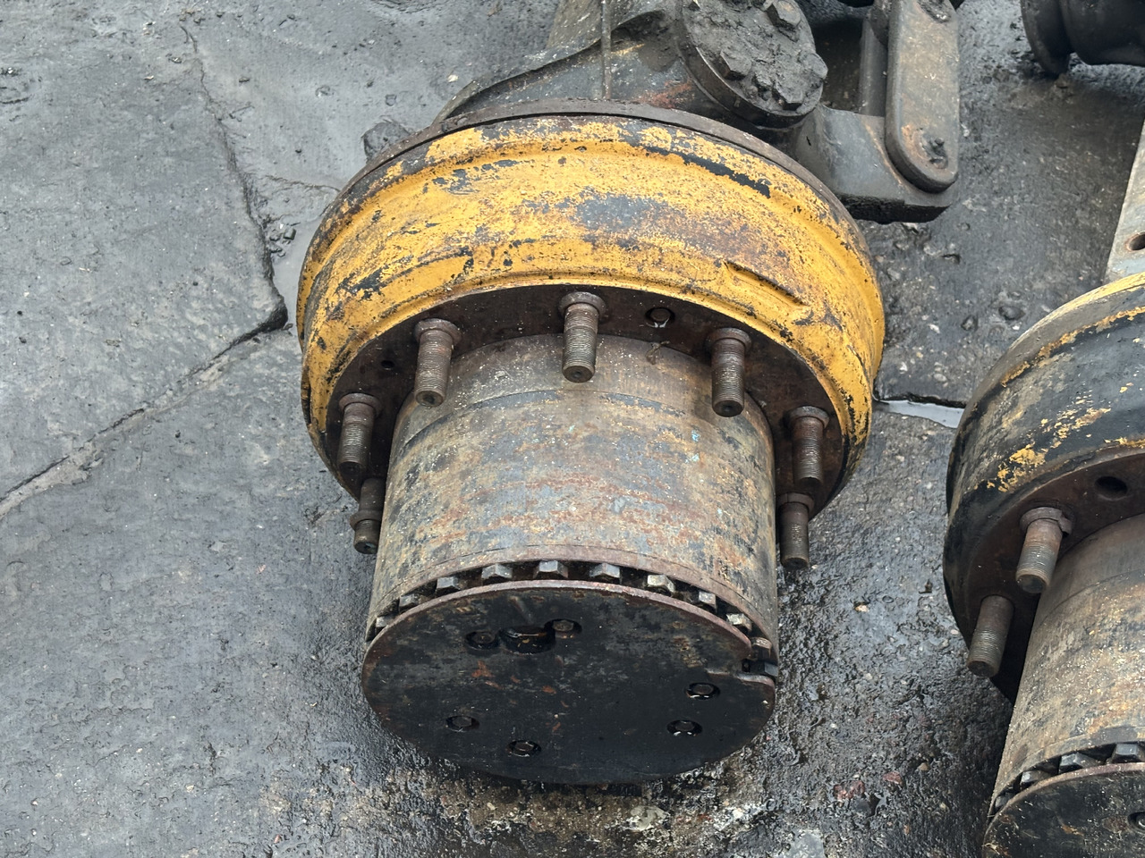 Atlas 1604 KZW Oś Przednia Most Przedni Zwolnica Zwrotnica Obudowa Pochwa Siłowniki CZĘŚCI - Achsschenkel für Landmaschine: das Bild 5 Atlas 1604 KZW Oś Przednia Most Przedni Zwolnica Zwrotnica Obudowa Pochwa Siłowniki CZĘŚCI - Achsschenkel für Landmaschine: das Bild 5