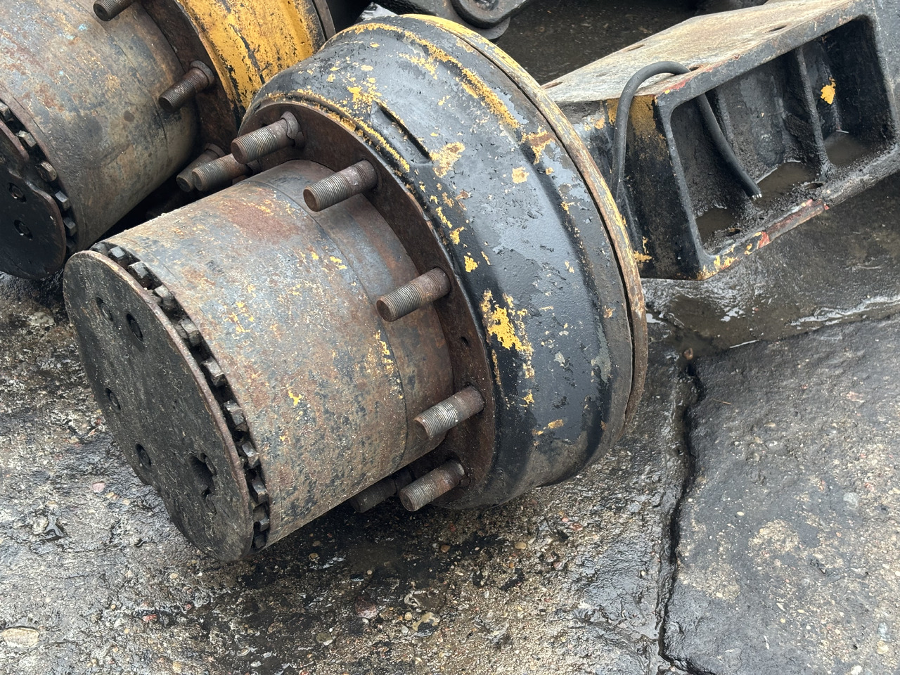 Atlas 1604 KZW Oś Tylnia Most Tylni Zwolnica Zwrotnica Obudowa Pochwa Układ Planetarny CZĘŚCI - Achsschenkel für Landmaschine: das Bild 2 Atlas 1604 KZW Oś Tylnia Most Tylni Zwolnica Zwrotnica Obudowa Pochwa Układ Planetarny CZĘŚCI - Achsschenkel für Landmaschine: das Bild 2