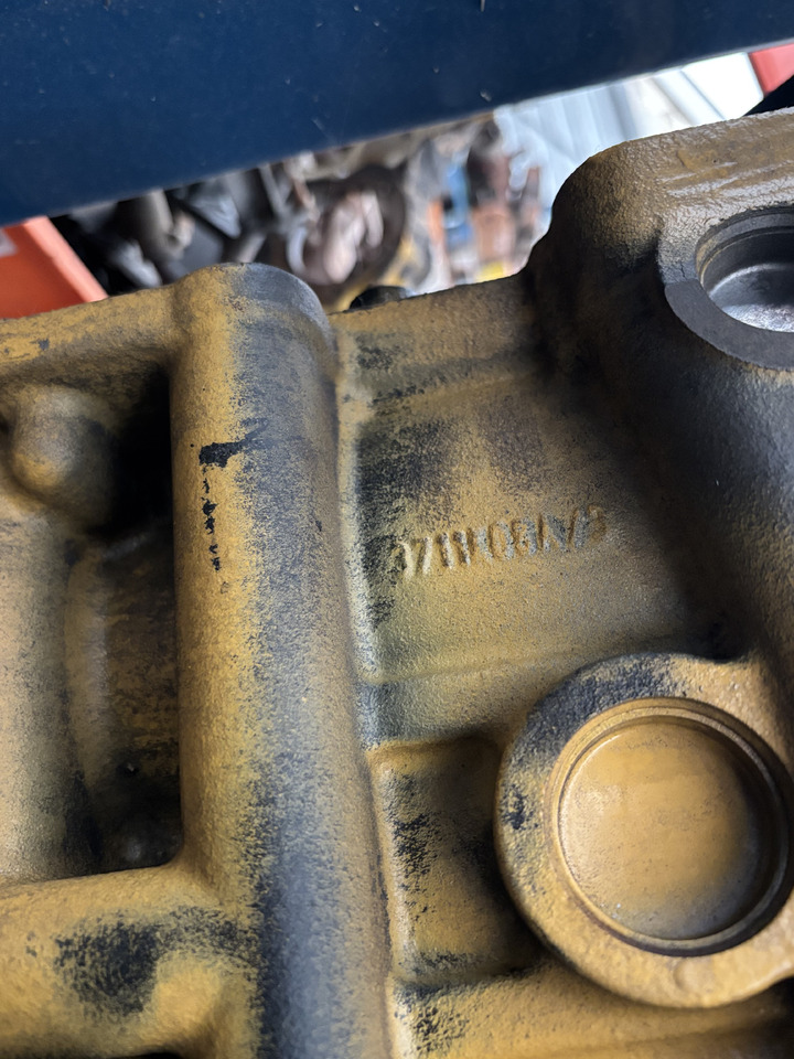 CAT C6.6 666-3106953 Blok Silnika CZĘŚCI - Zylinderblock für Landmaschine: das Bild 4 CAT C6.6 666-3106953 Blok Silnika CZĘŚCI - Zylinderblock für Landmaschine: das Bild 4