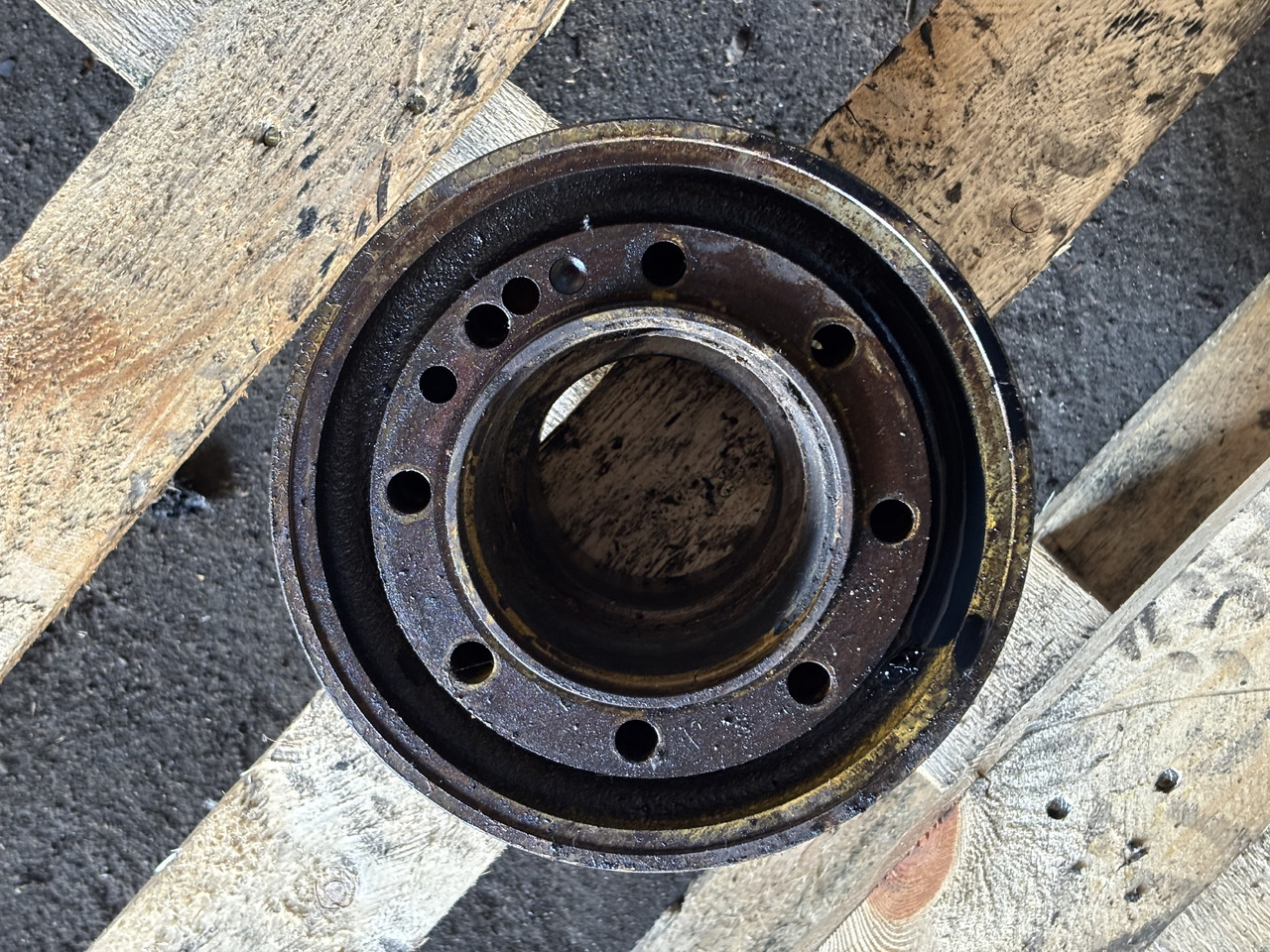 CAT Caterpillar C9 153-1036 Koło pasowe wału korbowego z 8 rowkami 1531036 - Motor und Teile für Landmaschine: das Bild 1 CAT Caterpillar C9 153-1036 Koło pasowe wału korbowego z 8 rowkami 1531036 - Motor und Teile für Landmaschine: das Bild 1