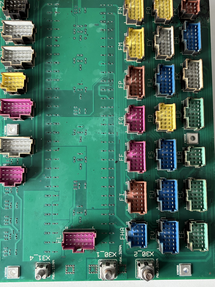 CLAAS 0000173011 Centrala Elektryczna Zentralelektrik - Steuergerät für Landmaschine: das Bild 4 CLAAS 0000173011 Centrala Elektryczna Zentralelektrik - Steuergerät für Landmaschine: das Bild 4