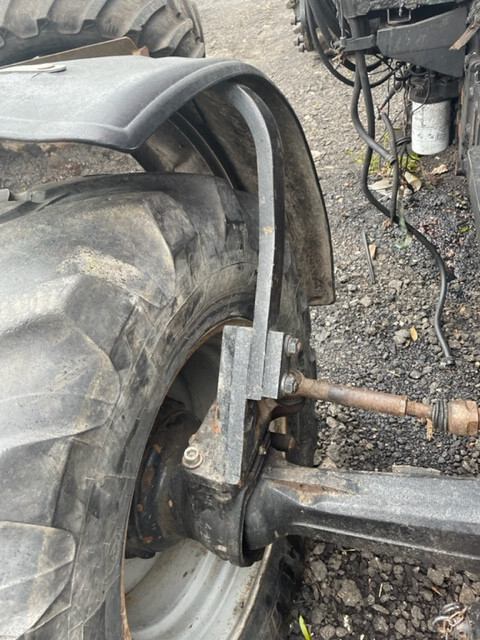 Case 5110-5150 błotniki stelaźe części - Kotflügel für Landmaschine: das Bild 3 Case 5110-5150 błotniki stelaźe części - Kotflügel für Landmaschine: das Bild 3