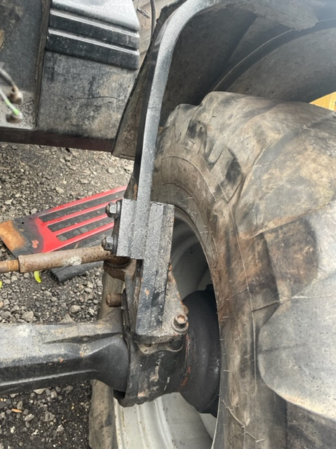 Case 5110-5150 błotniki stelaźe części - Kotflügel für Landmaschine: das Bild 2 Case 5110-5150 błotniki stelaźe części - Kotflügel für Landmaschine: das Bild 2