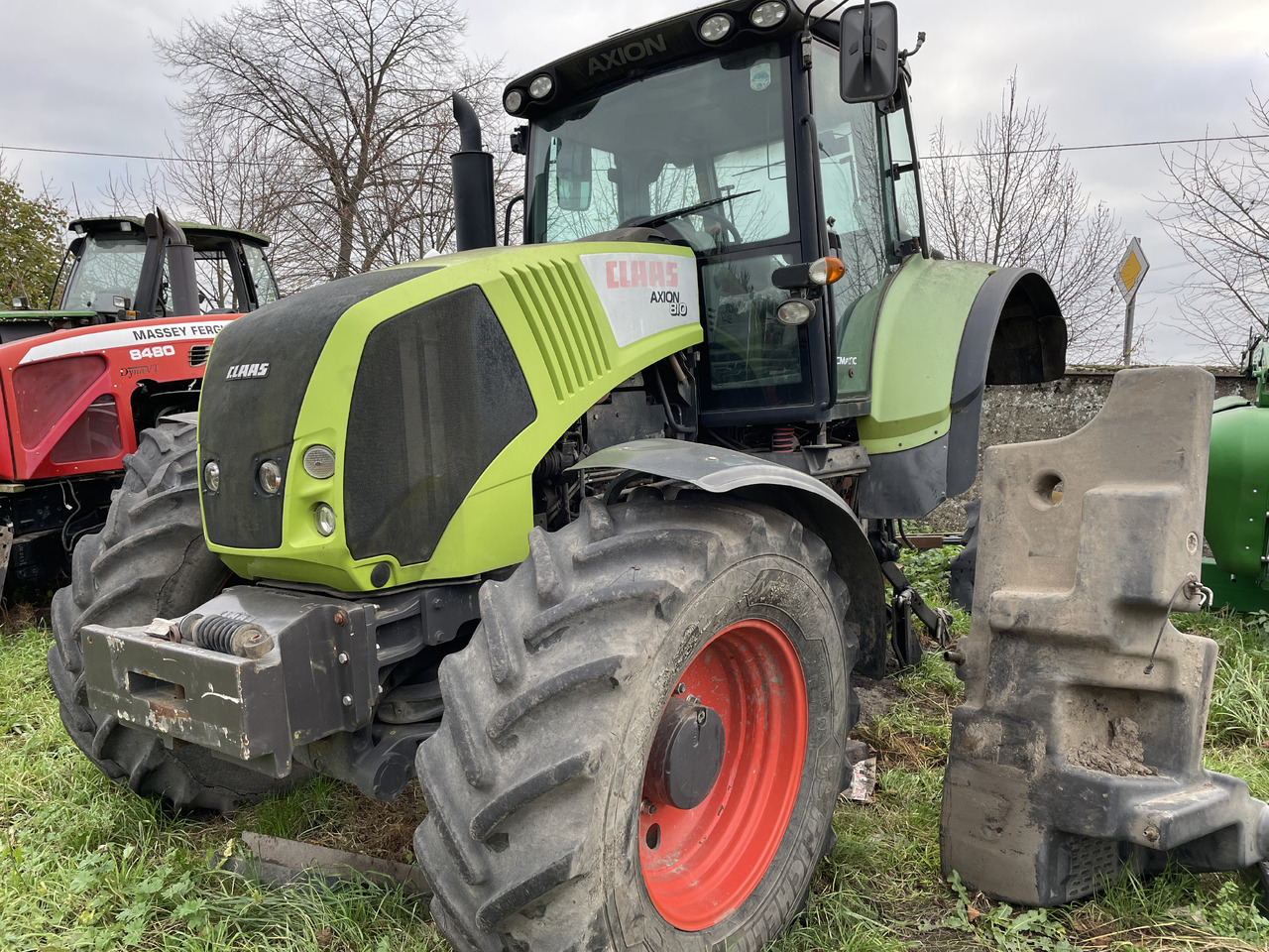 Claas Axion 810 - części - maska błotniki kabina dach - Traktor: das Bild 2 Claas Axion 810 - części - maska błotniki kabina dach - Traktor: das Bild 2