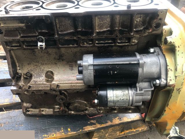 DEUTZ 111855 - Rozrusznik - Anlasser für Landmaschine: das Bild 1 DEUTZ 111855 - Rozrusznik - Anlasser für Landmaschine: das Bild 1