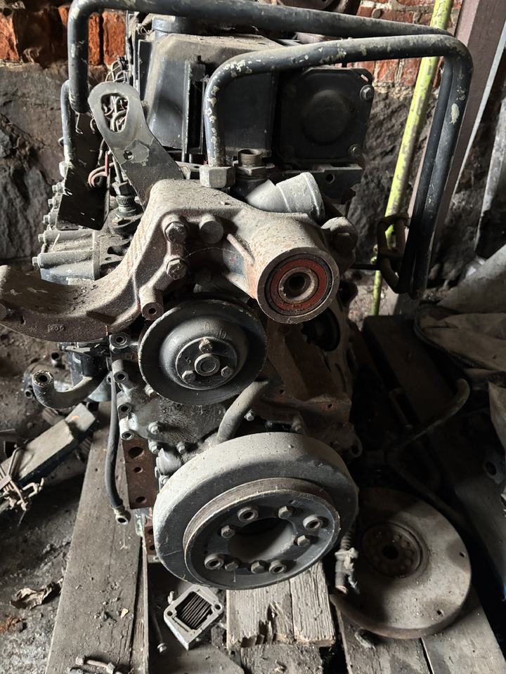 Deutz BF6M1013E Silnik Blok Pokrywa Obudowa Koło Zamachowe Miska Olejowa CZĘŚCI - Schwungscheibe für Landmaschine: das Bild 3 Deutz BF6M1013E Silnik Blok Pokrywa Obudowa Koło Zamachowe Miska Olejowa CZĘŚCI - Schwungscheibe für Landmaschine: das Bild 3