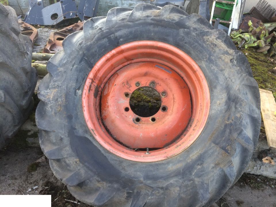 Komplettrad für Landmaschine FELGA DW 14x30 OPONA goodyear 18.4/15 - 30 , aliance 18.4/15-30: das Bild 10