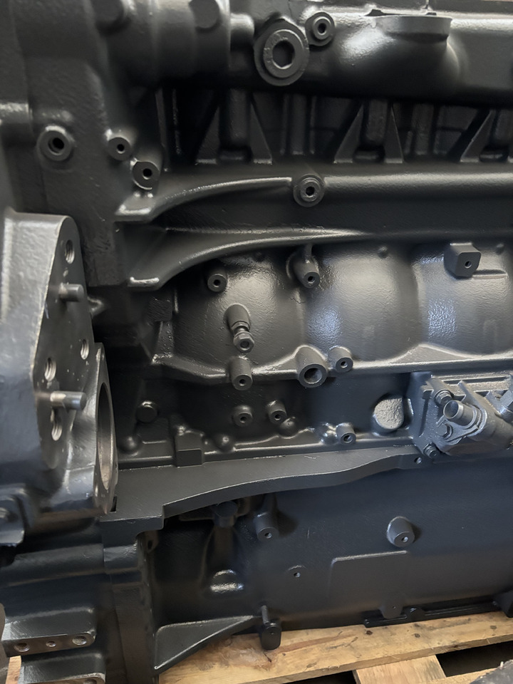 Fendt 936 Gen 7 Silnik D1556LE523 Blok Silnika H218PF150269A - Zylinderblock für Landmaschine: das Bild 4 Fendt 936 Gen 7 Silnik D1556LE523 Blok Silnika H218PF150269A - Zylinderblock für Landmaschine: das Bild 4