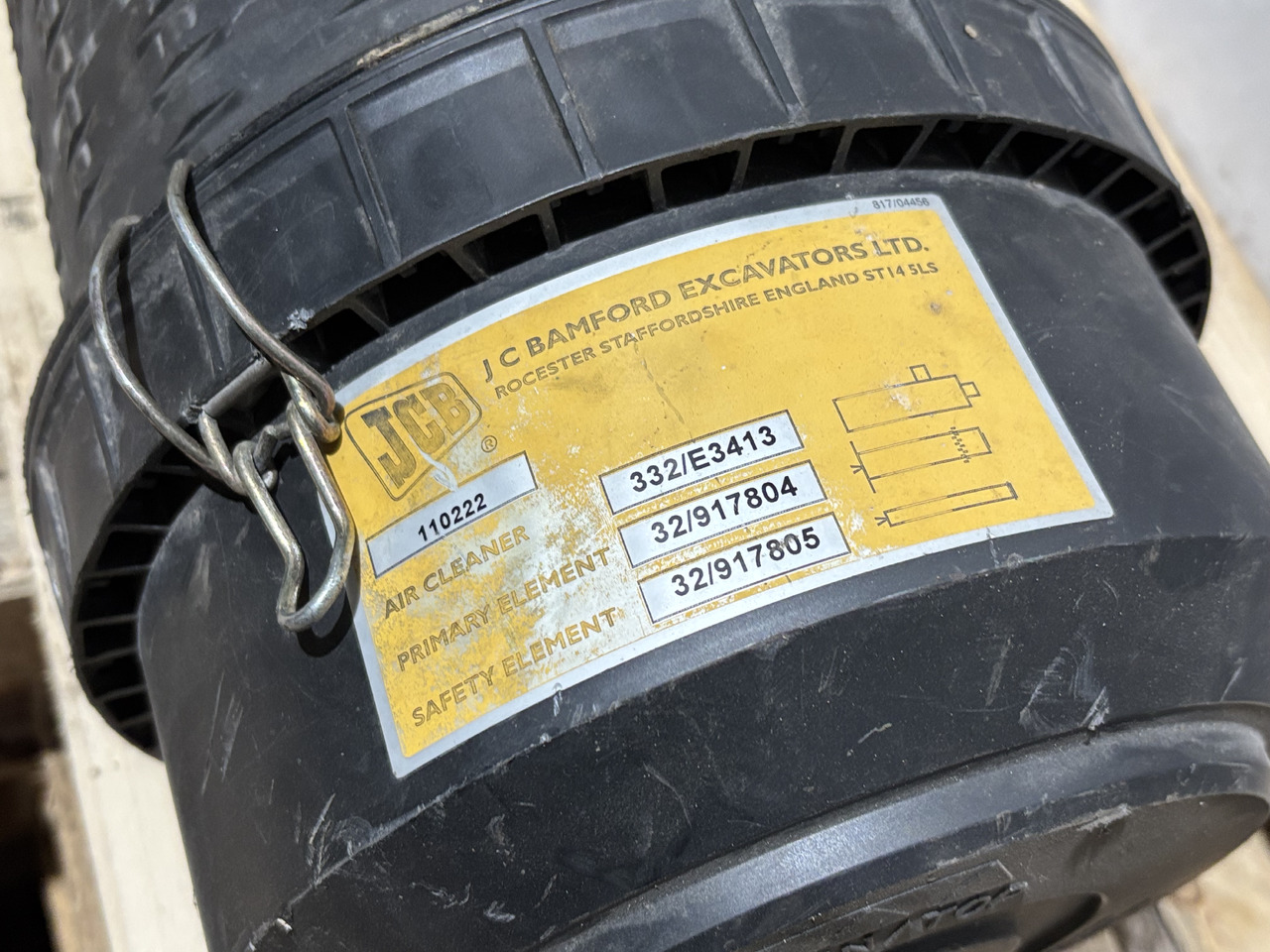 JCB 332/E3413 Filtr Powietrza Obudowa Filtra Powietrza - Luftfilter für Baumaschine: das Bild 1 JCB 332/E3413 Filtr Powietrza Obudowa Filtra Powietrza - Luftfilter für Baumaschine: das Bild 1