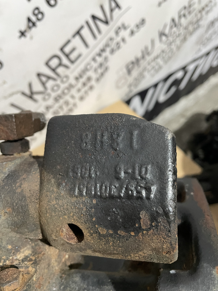 JCB FAstrac - obudowa środkowa skrzyni biegów - Getriebe und Teile für Traktor: das Bild 3 JCB FAstrac - obudowa środkowa skrzyni biegów - Getriebe und Teile für Traktor: das Bild 3