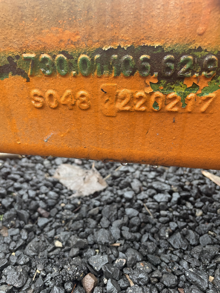 John Deere 6125R 6130R - oś przednia 735/303 AL210814 - Vorderachse: das Bild 3 John Deere 6125R 6130R - oś przednia 735/303 AL210814 - Vorderachse: das Bild 3