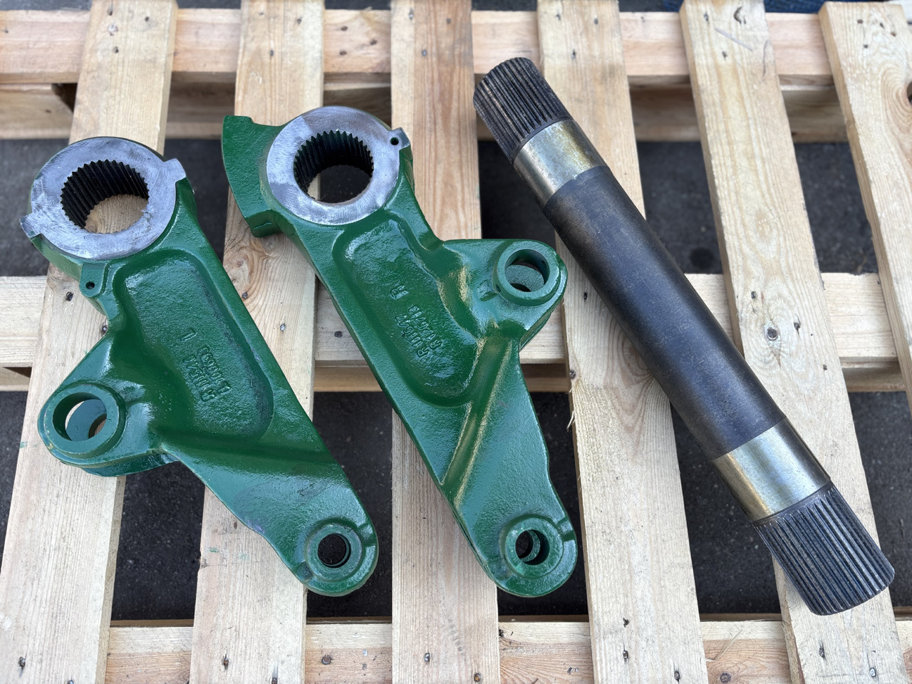 John Deere 6800 6900 7000 Wałek + ramiona podnośnika komplet R126713 L100694 - Achsstrebe für Landmaschine: das Bild 3 John Deere 6800 6900 7000 Wałek + ramiona podnośnika komplet R126713 L100694 - Achsstrebe für Landmaschine: das Bild 3