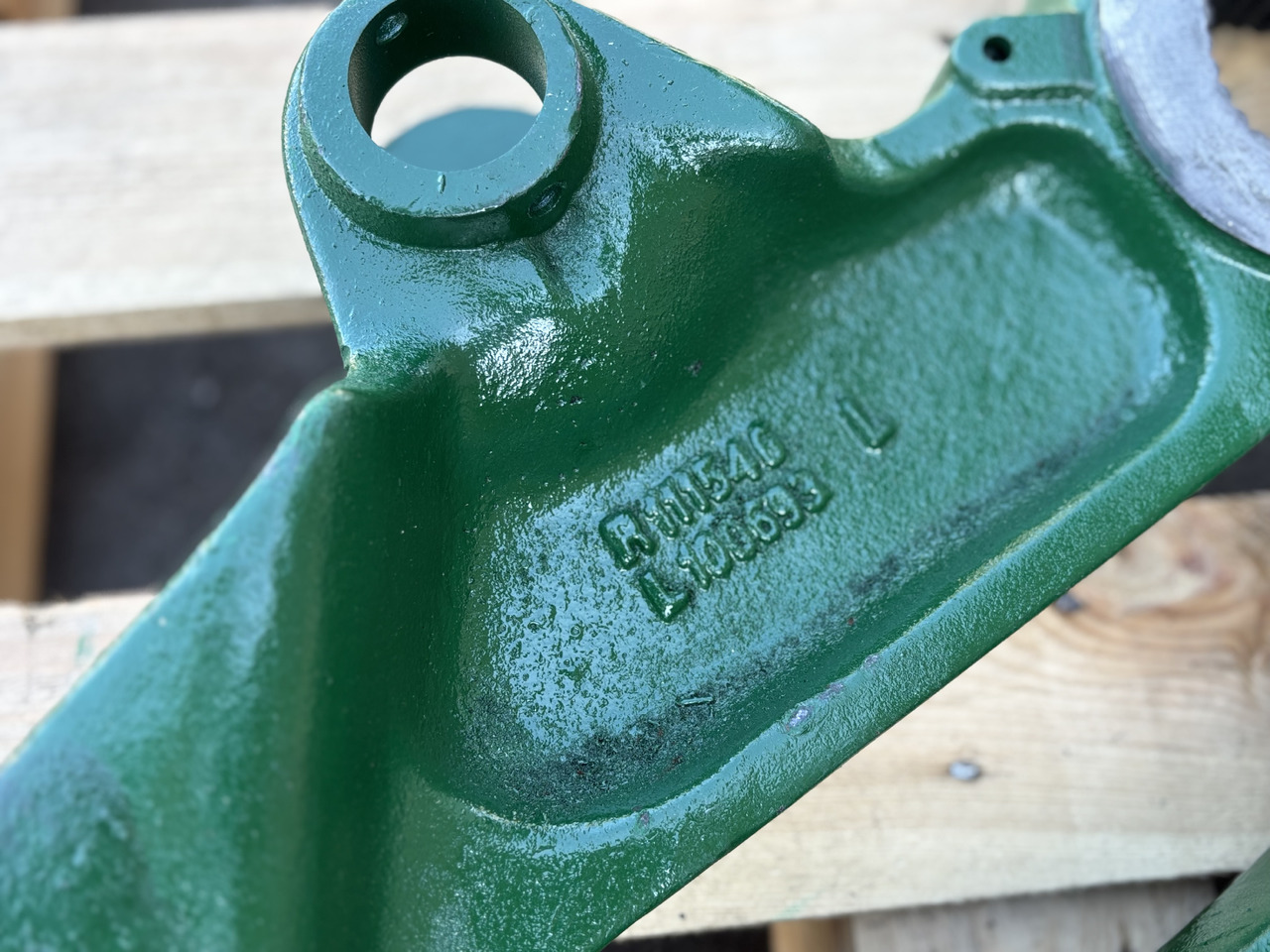 John Deere 6800 6900 7000 Wałek + ramiona podnośnika komplet R126713 L100694 - Achsstrebe für Landmaschine: das Bild 4 John Deere 6800 6900 7000 Wałek + ramiona podnośnika komplet R126713 L100694 - Achsstrebe für Landmaschine: das Bild 4