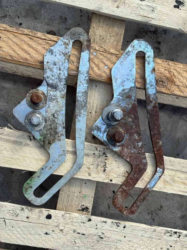 John Deere 6800 Płytka HXE81797 - Karosserie und Außen für Landmaschine: das Bild 1 John Deere 6800 Płytka HXE81797 - Karosserie und Außen für Landmaschine: das Bild 1