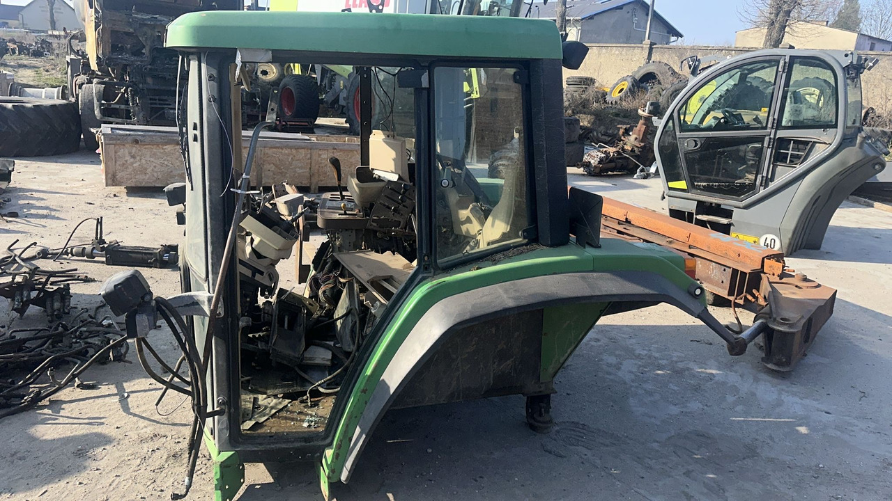 John Deere 6810 - kabina - części - Fahrerhaus für Landmaschine: das Bild 3 John Deere 6810 - kabina - części - Fahrerhaus für Landmaschine: das Bild 3