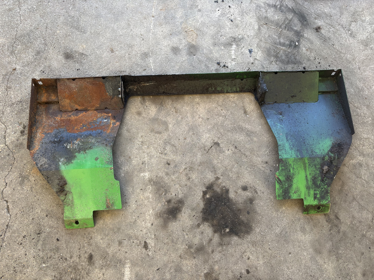 John Deere 8600 Obudowa Osłona Metalowa Owiewka - Karosserie und Außen für Landmaschine: das Bild 2 John Deere 8600 Obudowa Osłona Metalowa Owiewka - Karosserie und Außen für Landmaschine: das Bild 2