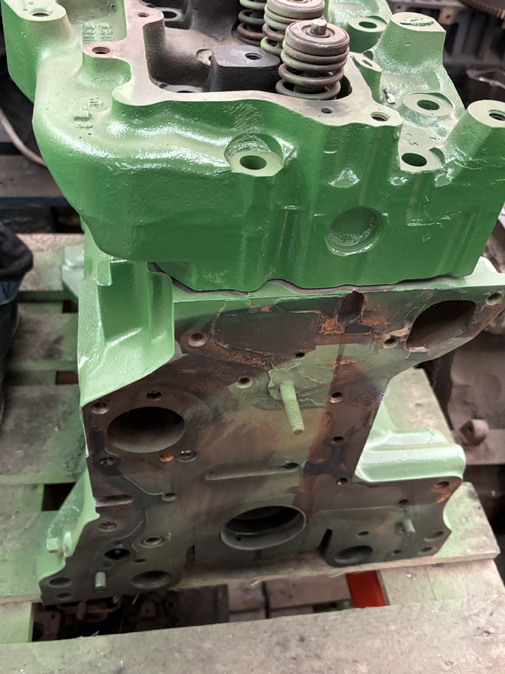 John Deere R121868 4039TL-006 4039TL 006 Blok Silnika R116569 R111949 Cylinder - Zylinderblock für Landmaschine: das Bild 3 John Deere R121868 4039TL-006 4039TL 006 Blok Silnika R116569 R111949 Cylinder - Zylinderblock für Landmaschine: das Bild 3