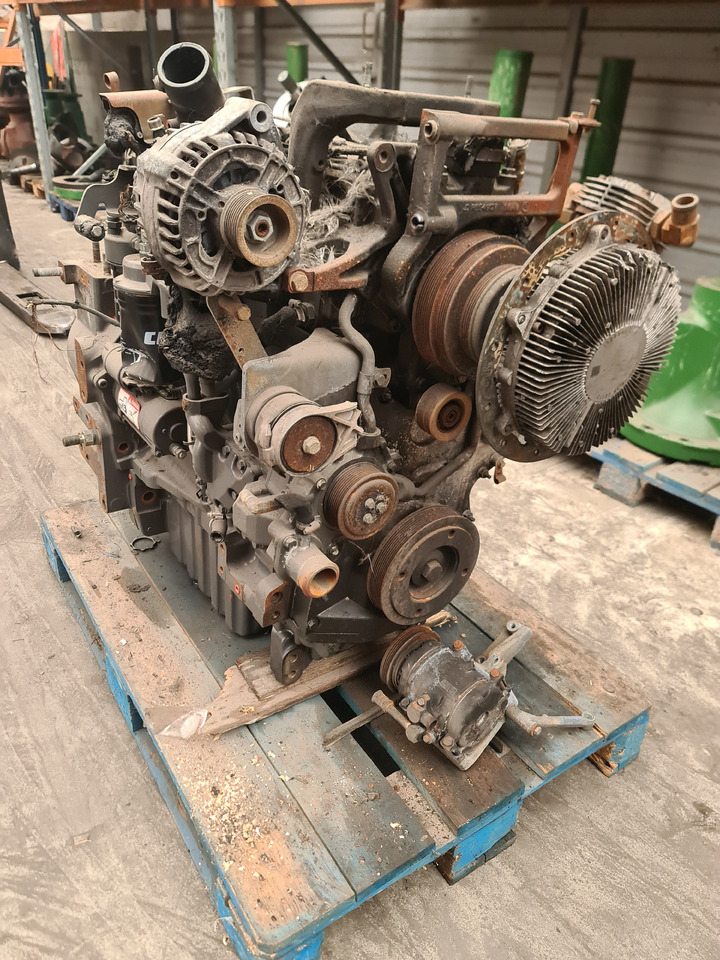 John Deere Silnik 4045HRT09A 4.5L NA CZĘŚCI - Motor für Landmaschine: das Bild 1 John Deere Silnik 4045HRT09A 4.5L NA CZĘŚCI - Motor für Landmaschine: das Bild 1