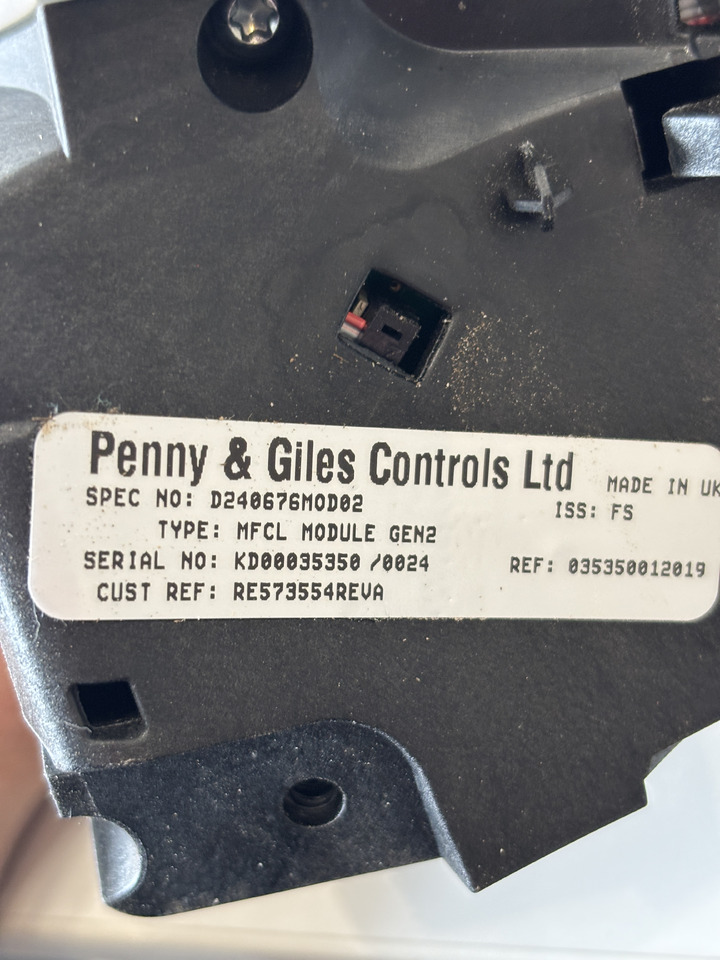 John Deere seria 6000 7000 8000 R - joystick 5-funkcyjny CommandARM RE573554 - Schalthebel für Landmaschine: das Bild 5 John Deere seria 6000 7000 8000 R - joystick 5-funkcyjny CommandARM RE573554 - Schalthebel für Landmaschine: das Bild 5