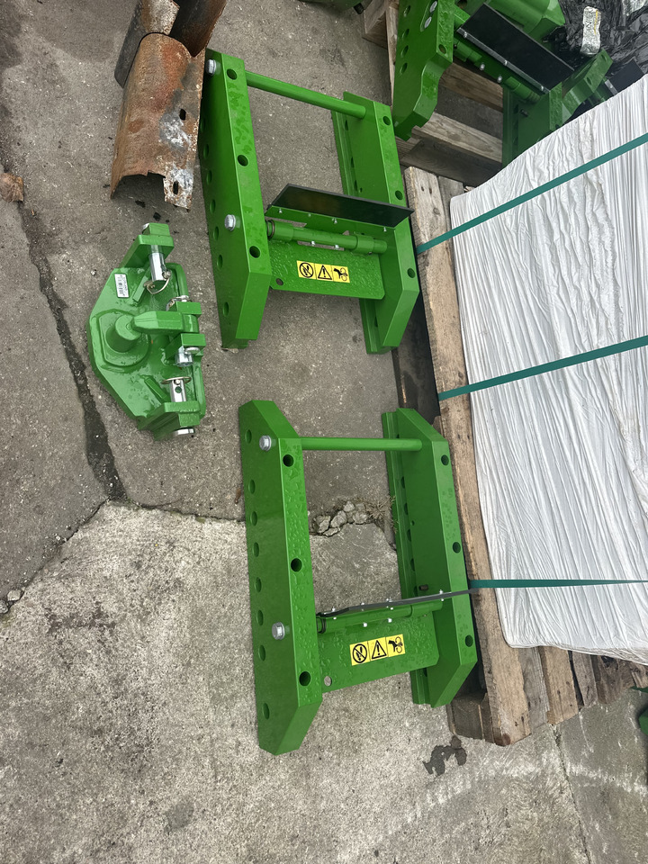 John deere zaczep k80 + szyny prowadnice - Karosserie und Außen für Landmaschine: das Bild 3 John deere zaczep k80 + szyny prowadnice - Karosserie und Außen für Landmaschine: das Bild 3