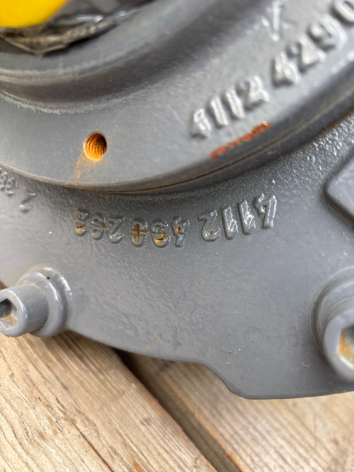 MT-L 3015-II Dyfer Dyferencjał Mechanizm Różnicowy Atak Wał CZĘŚCI - Differenzial Getriebe für Landmaschine: das Bild 5 MT-L 3015-II Dyfer Dyferencjał Mechanizm Różnicowy Atak Wał CZĘŚCI - Differenzial Getriebe für Landmaschine: das Bild 5