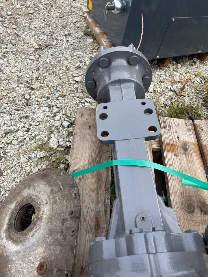 MT-L 3015-II Dyfer Dyferencjał Mechanizm Różnicowy Atak Wał CZĘŚCI - Differenzial Getriebe für Landmaschine: das Bild 1 MT-L 3015-II Dyfer Dyferencjał Mechanizm Różnicowy Atak Wał CZĘŚCI - Differenzial Getriebe für Landmaschine: das Bild 1