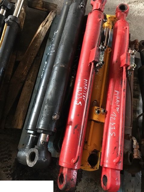 Manitou 1337 - Siłownik Podnoszenia - Hydraulikzylinder für Landmaschine: das Bild 1 Manitou 1337 - Siłownik Podnoszenia - Hydraulikzylinder für Landmaschine: das Bild 1