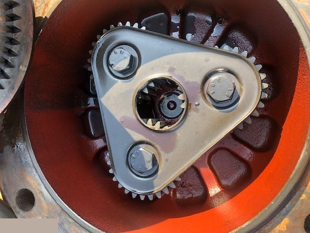 Manitou Clark Hurth - Piasta Półoś - Radnabe/-lagerung für Landmaschine: das Bild 1 Manitou Clark Hurth - Piasta Półoś - Radnabe/-lagerung für Landmaschine: das Bild 1