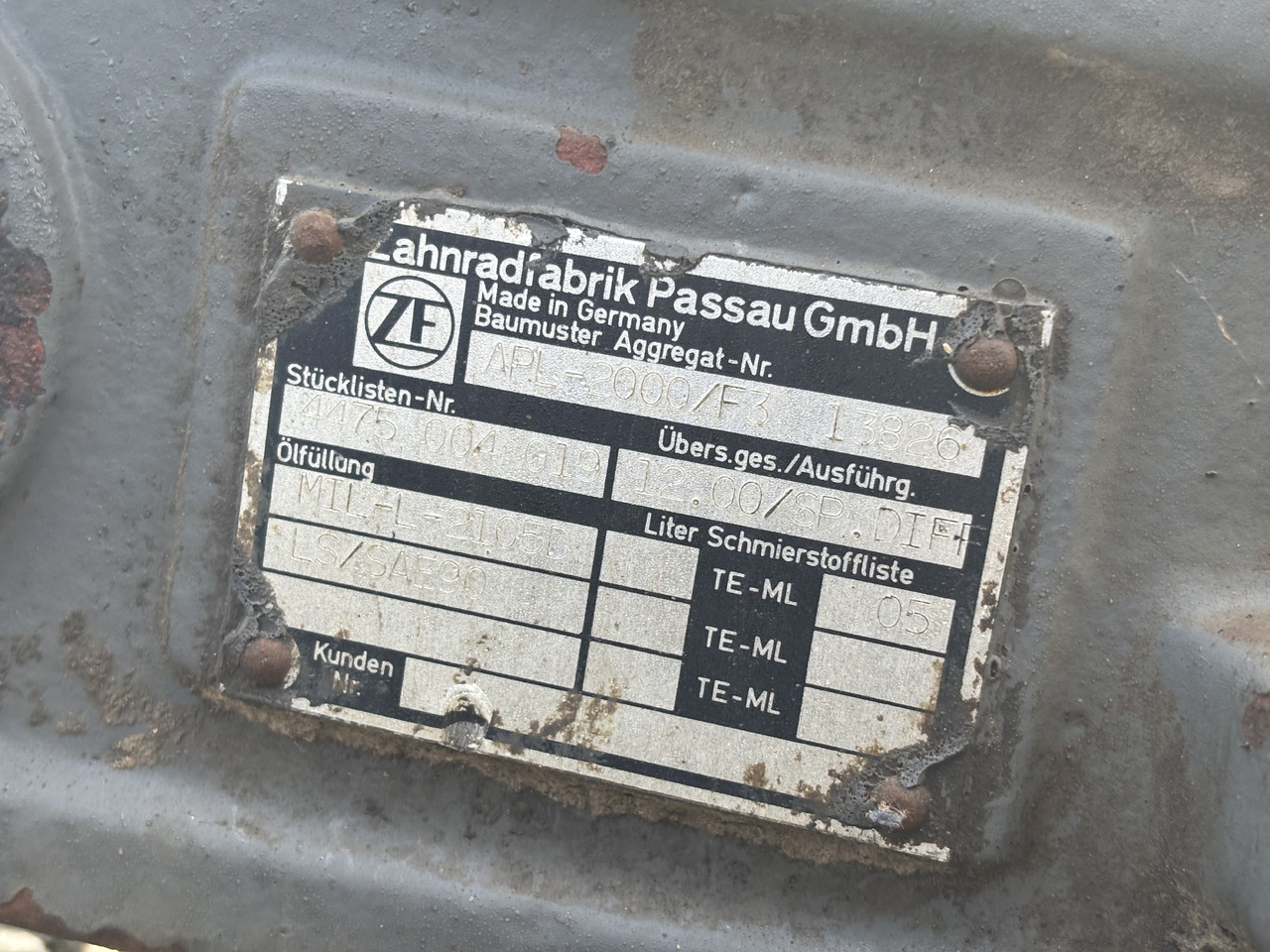 Most ZF Części APL-2000/F3 Dyferencjał Mechanizm Różnicowy Atak Półoś Przekładnia - Differenzial Getriebe für Landmaschine: das Bild 5 Most ZF Części APL-2000/F3 Dyferencjał Mechanizm Różnicowy Atak Półoś Przekładnia - Differenzial Getriebe für Landmaschine: das Bild 5