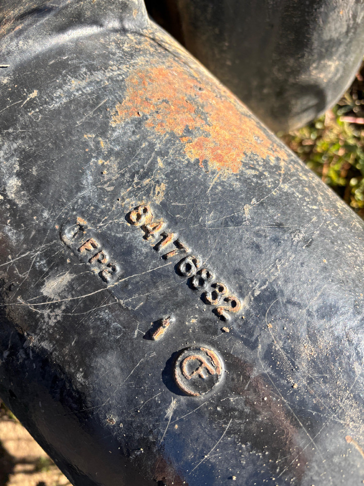 NEW HOLLAND T8.390 Zwrotnica Lewa Tył Obudowa Mechanizm Różnicowy 84176832 - Achsschenkel für Landmaschine: das Bild 2 NEW HOLLAND T8.390 Zwrotnica Lewa Tył Obudowa Mechanizm Różnicowy 84176832 - Achsschenkel für Landmaschine: das Bild 2