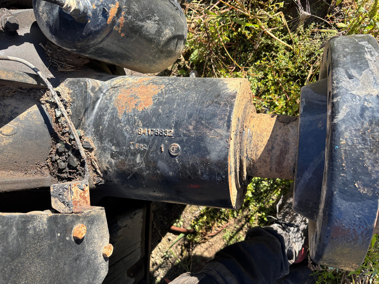 NEW HOLLAND T8.390 Zwrotnica Lewa Tył Obudowa Mechanizm Różnicowy 84176832 - Achsschenkel für Landmaschine: das Bild 1 NEW HOLLAND T8.390 Zwrotnica Lewa Tył Obudowa Mechanizm Różnicowy 84176832 - Achsschenkel für Landmaschine: das Bild 1