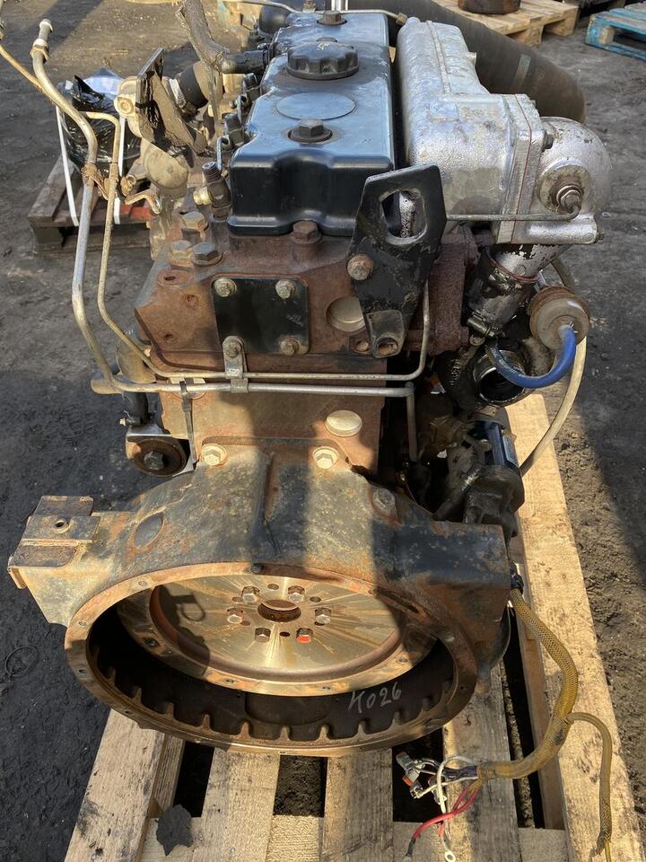 Silnik CAT | CATERPILLAR - 130-6342 | 3054 - Motor für Baumaschine: das Bild 5 Silnik CAT | CATERPILLAR - 130-6342 | 3054 - Motor für Baumaschine: das Bild 5