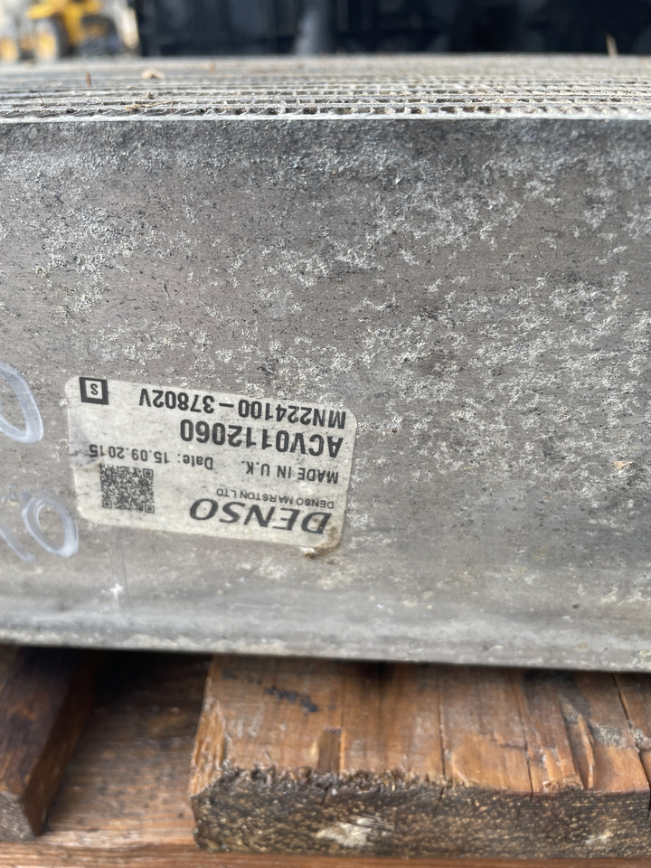 Valtra T144 T154 T174 T194 T214 T234 - chłodnica ACV0118540 - Kühler für Baumaschine: das Bild 2 Valtra T144 T154 T174 T194 T214 T234 - chłodnica ACV0118540 - Kühler für Baumaschine: das Bild 2