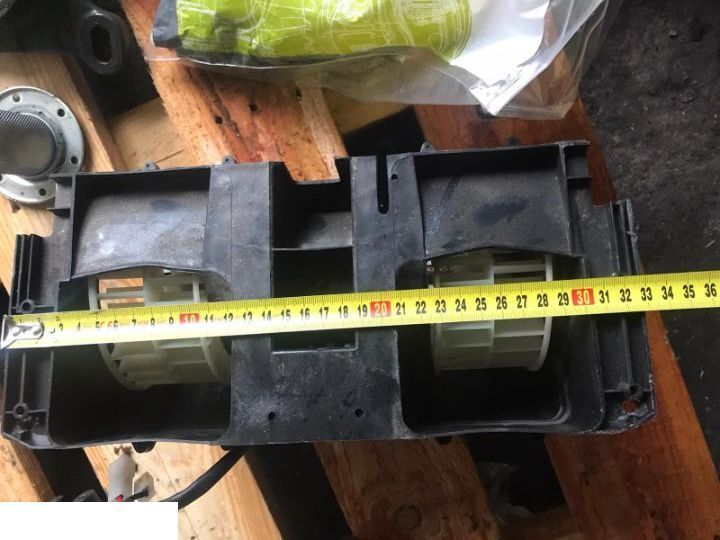 Wentylator Nawiew Claas - Innenraumgebläse für Landmaschine: das Bild 2 Wentylator Nawiew Claas - Innenraumgebläse für Landmaschine: das Bild 2