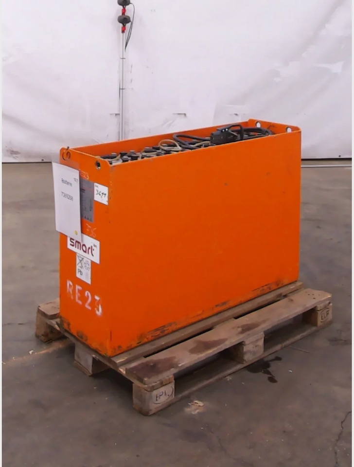 GNB 48V 560Ah - Batterie für Flurförderzeug: das Bild 3 GNB 48V 560Ah - Batterie für Flurförderzeug: das Bild 3