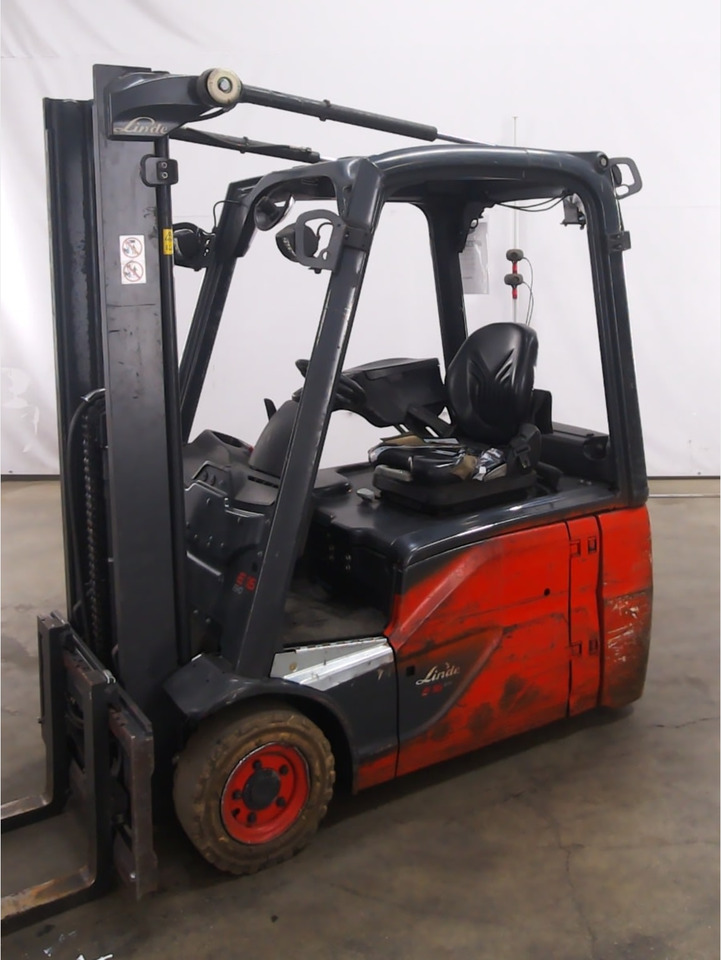 Linde E16-02 - Elektrostapler: das Bild 1 Linde E16-02 - Elektrostapler: das Bild 1