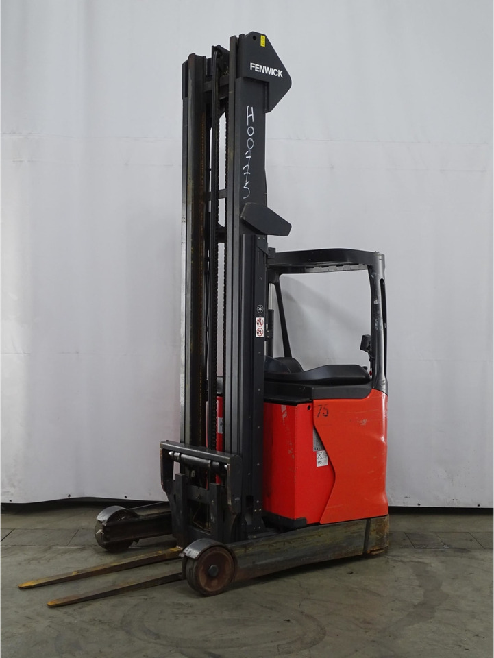 Linde R14-01 - Schubmaststapler: das Bild 1 Linde R14-01 - Schubmaststapler: das Bild 1