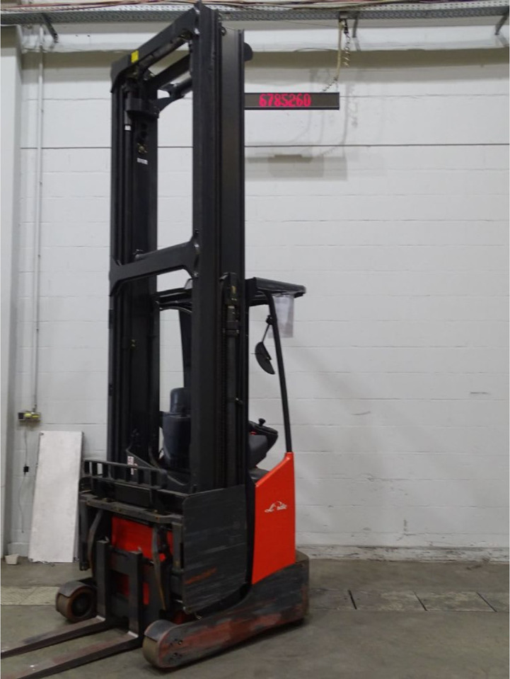 Linde R16X-03 - Schubmaststapler: das Bild 1 Linde R16X-03 - Schubmaststapler: das Bild 1