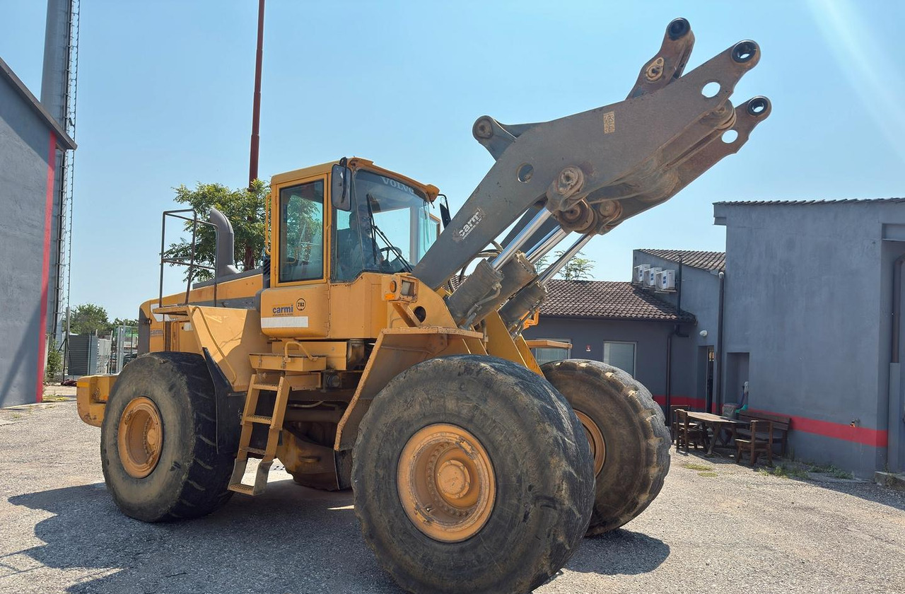 Pala gommata Volvo L 220 - Radlader: das Bild 1 Pala gommata Volvo L 220 - Radlader: das Bild 1
