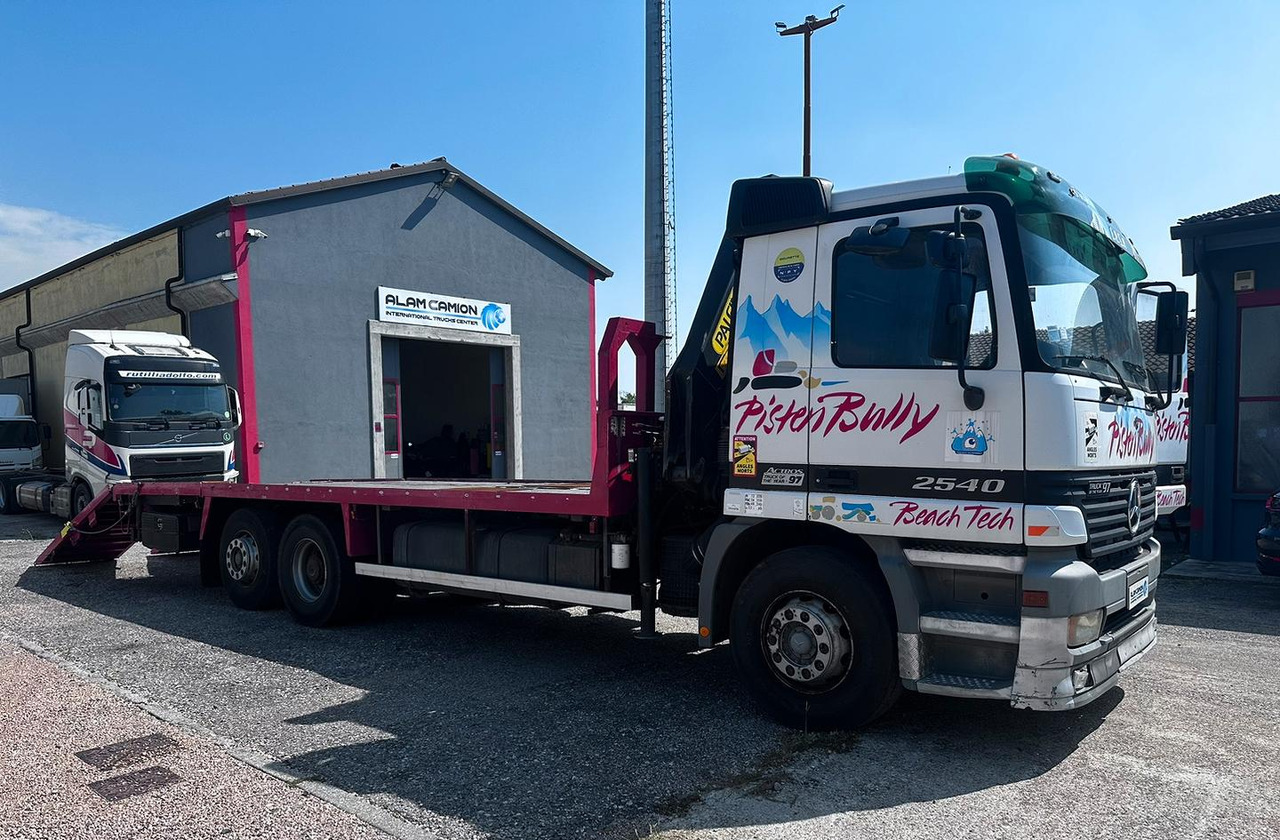 Pianale Mercedes 2540 con gru - Pritsche LKW, Autokran: das Bild 5 Pianale Mercedes 2540 con gru - Pritsche LKW, Autokran: das Bild 5