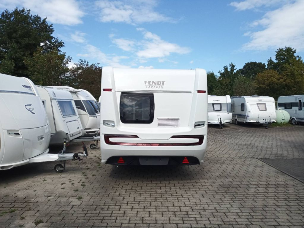 Wohnwagen Fendt Apero Activ 390 FH 2026  1700Kg "Brenta": das Bild 6