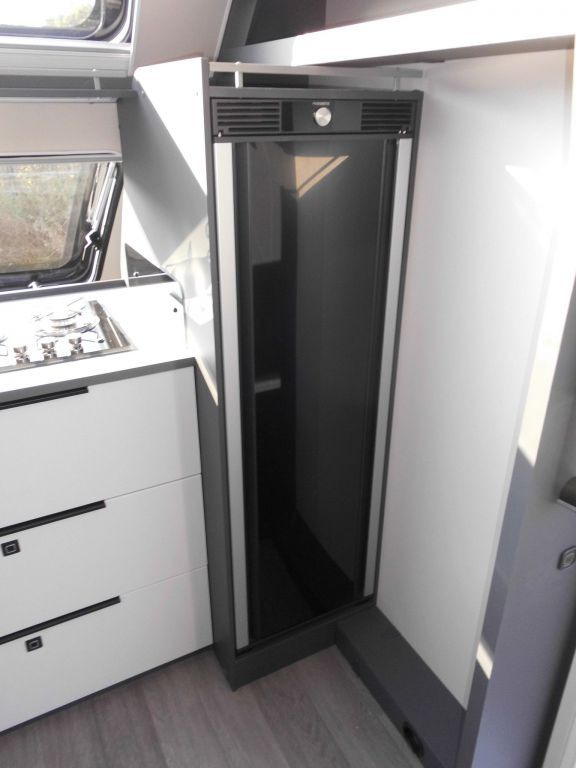 Wohnwagen neu kaufen Hobby Maxia 660 WQM Klima Markise 2200kg: das Bild 12