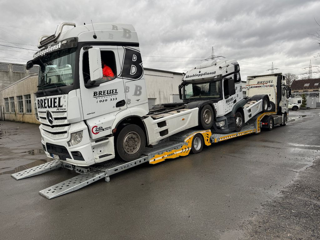 Vega One SOFORT LIEFERBAR Vega One sofort verfügbar ab Remscheid - Autotransporter Auflieger: das Bild 1 Vega One SOFORT LIEFERBAR Vega One sofort verfügbar ab Remscheid - Autotransporter Auflieger: das Bild 1