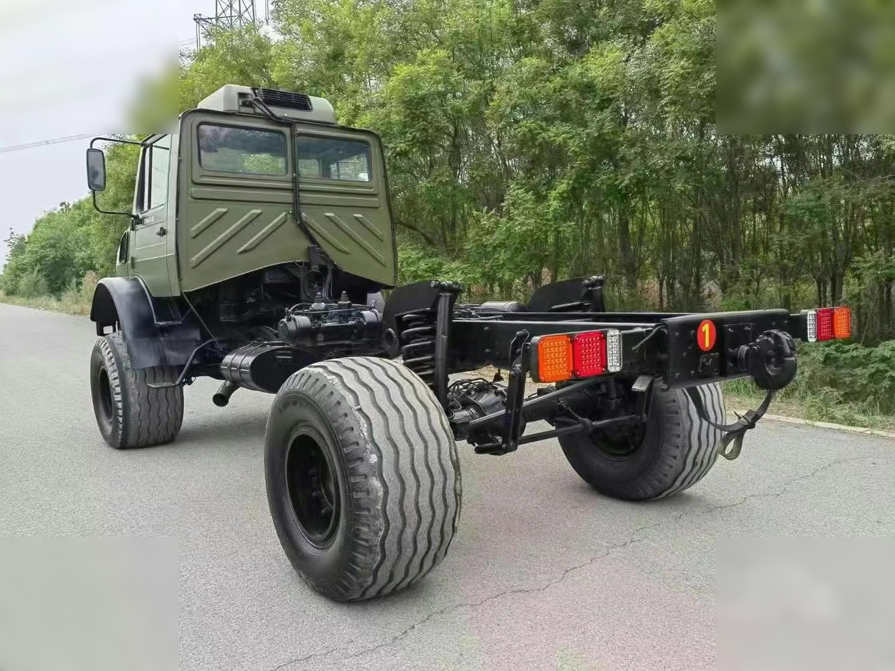 1995 MERCEDES-BENZ UNIMOG 2150 - Fahrgestell LKW: das Bild 2 1995 MERCEDES-BENZ UNIMOG 2150 - Fahrgestell LKW: das Bild 2
