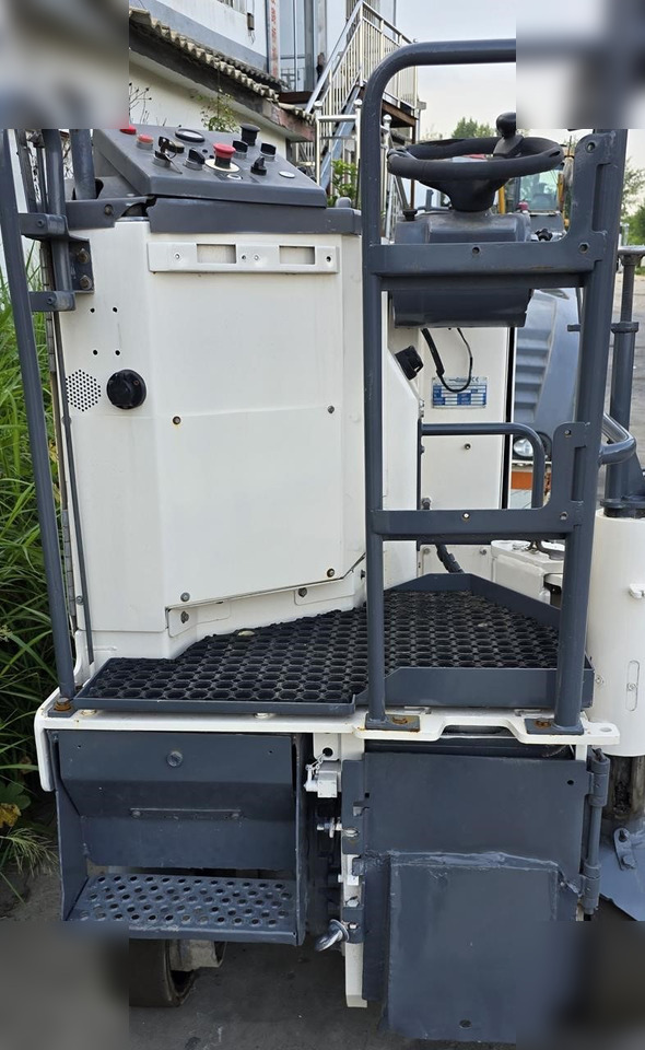 2010 WIRTGEN W35 - Kaltfräse: das Bild 4 2010 WIRTGEN W35 - Kaltfräse: das Bild 4