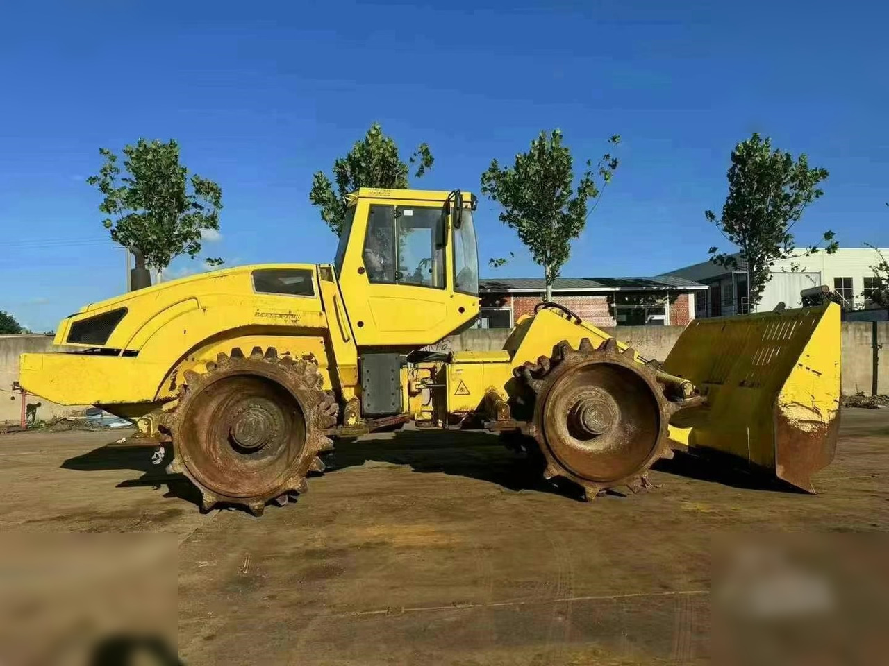 2013 BOMAG BC462RB - Walzenzug: das Bild 3 2013 BOMAG BC462RB - Walzenzug: das Bild 3