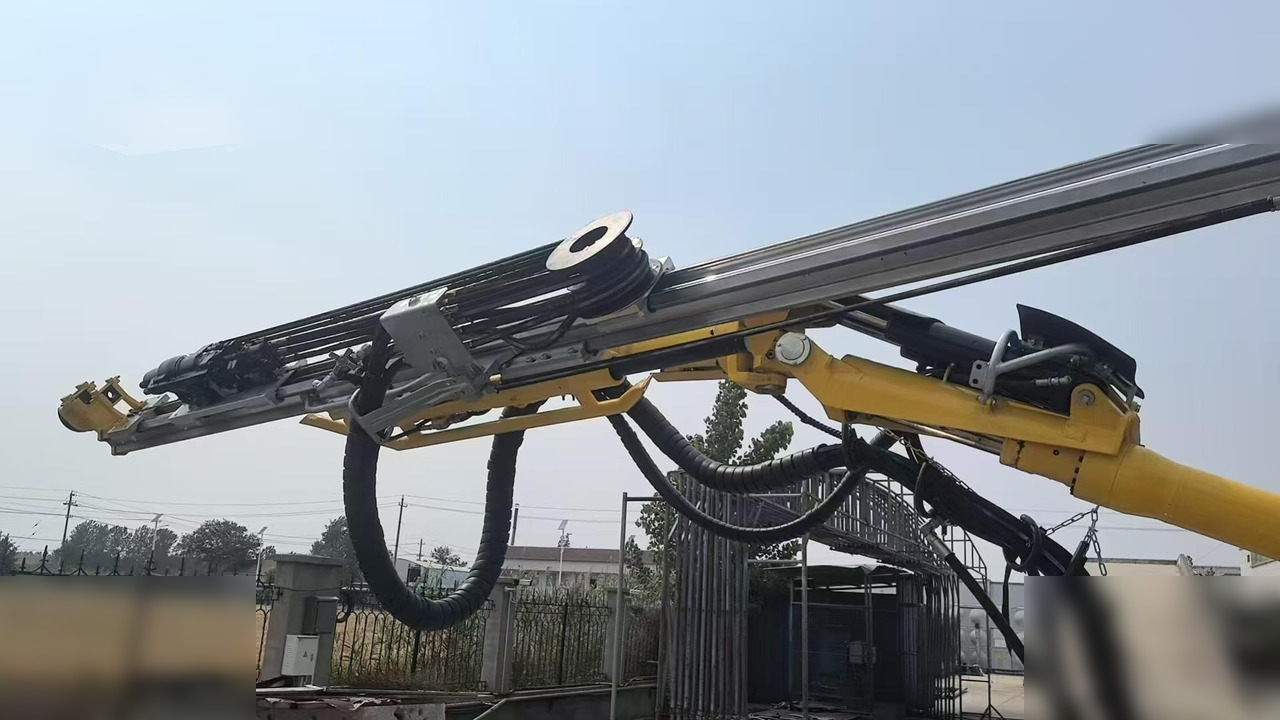 2014 ATLAS COPCO BOOMER 281 - Horizontalbohrgerät: das Bild 5 2014 ATLAS COPCO BOOMER 281 - Horizontalbohrgerät: das Bild 5