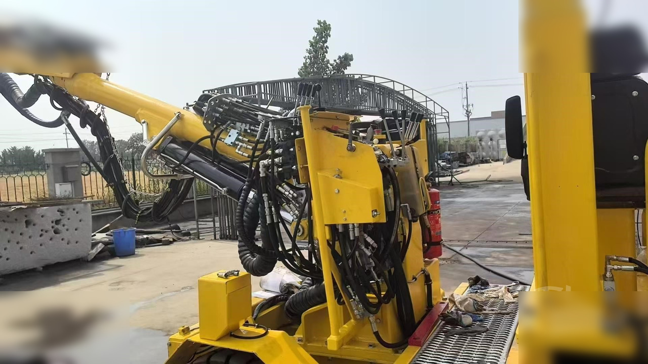 2014 ATLAS COPCO BOOMER 281 - Horizontalbohrgerät: das Bild 4 2014 ATLAS COPCO BOOMER 281 - Horizontalbohrgerät: das Bild 4
